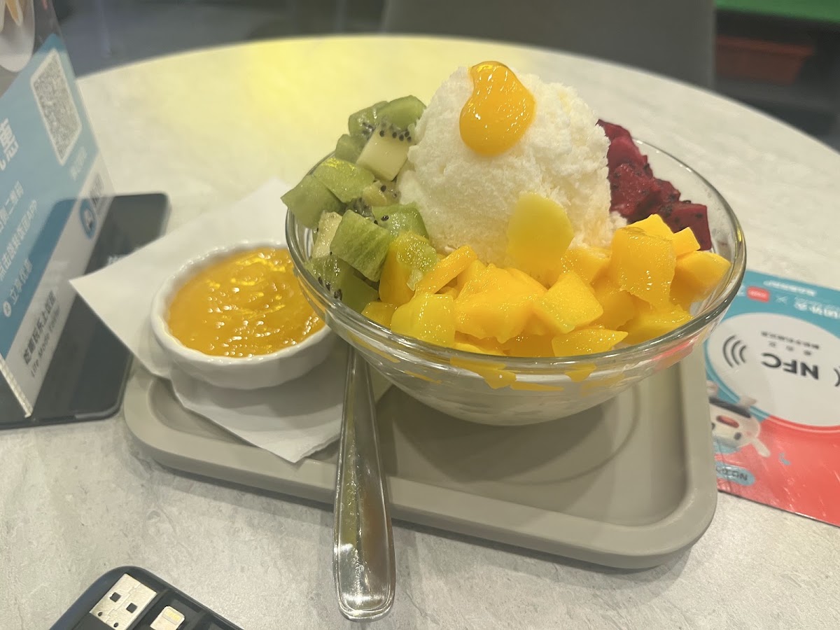 Honeymoon Dessert photo