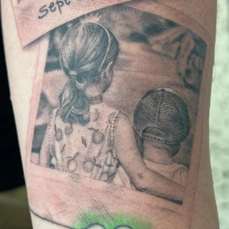 ON THE DOT Tattoo studio photo